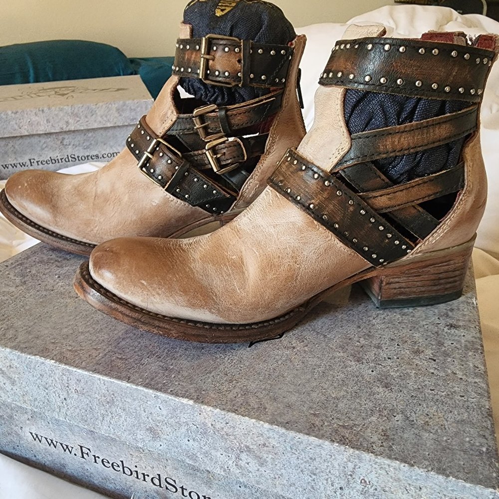 Freebird by Steven Belgium size 7